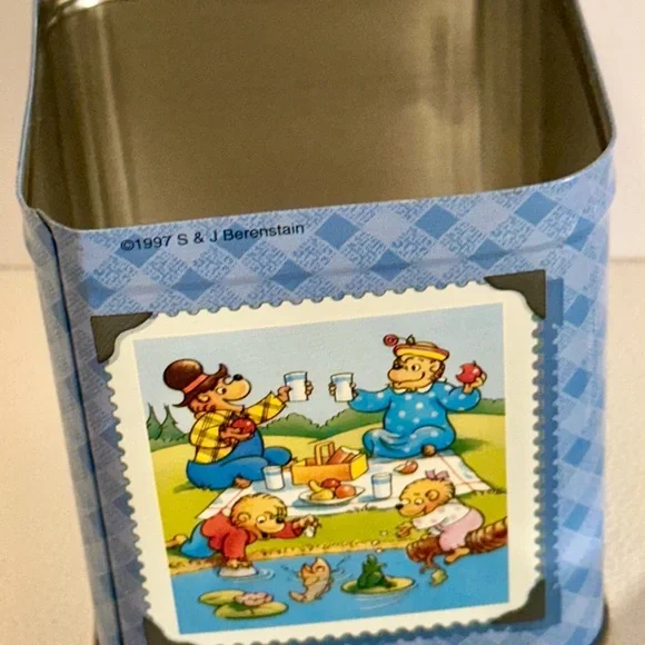 Vintage Berenstain Bears Tin Box 1997 Metal Storage Container - Picture 14 of 16